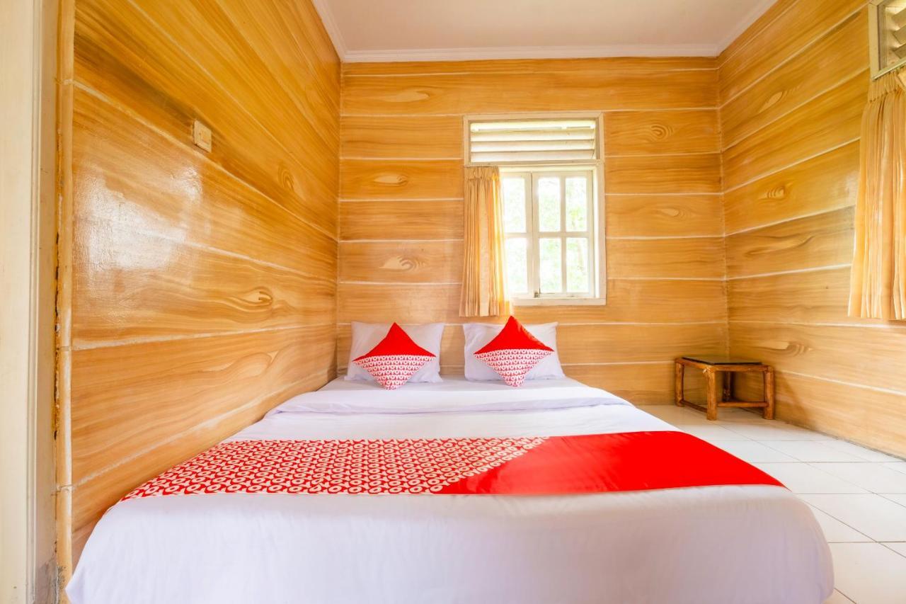 Oyo 2278 Cikidang Hunting Resort Сукабуми Экстерьер фото
