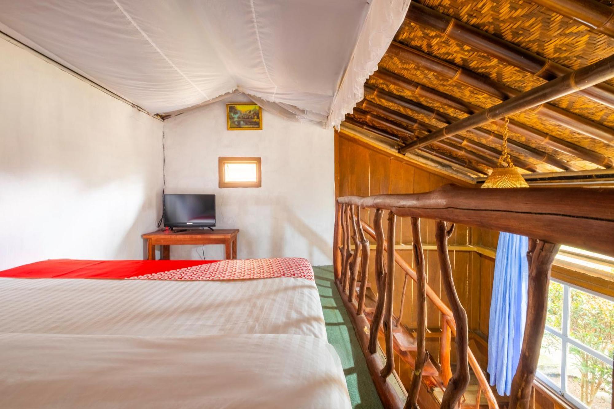Oyo 2278 Cikidang Hunting Resort Сукабуми Экстерьер фото